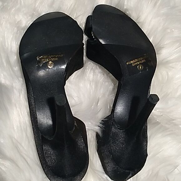 Black Peep Toe Heels - Picture 5 of 6